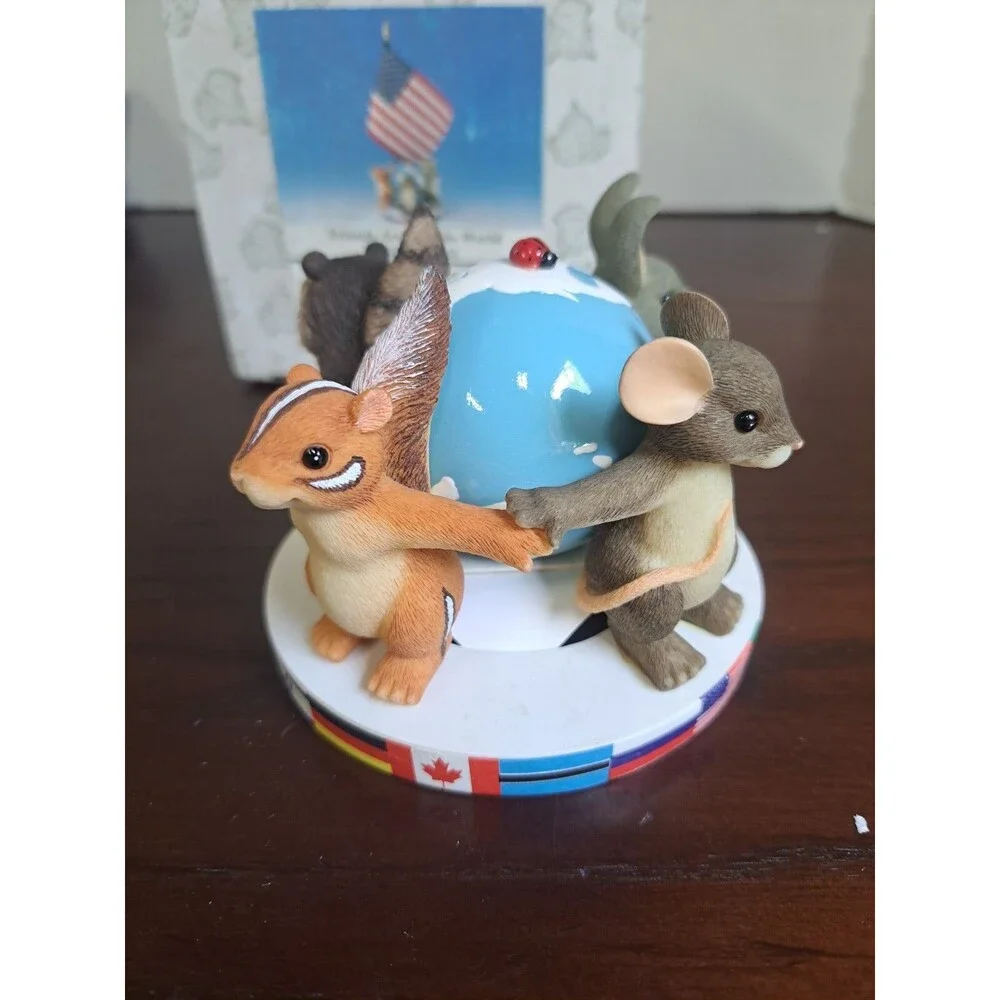 Charming Tails Friends Around The World Limited Edition 1063 Of 5000 Figurine